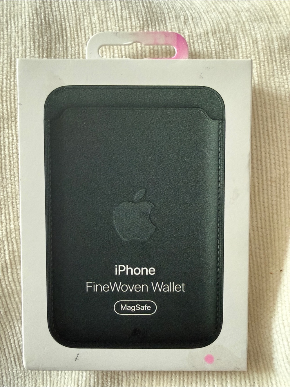 Apple FineWoven Wallet with MagSafe - Black